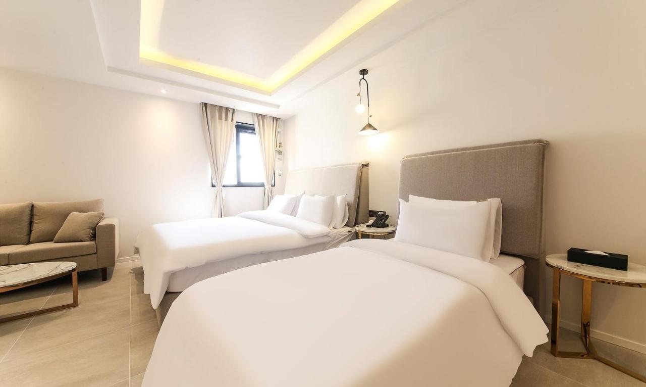 H Moment Hotel Songjeong Busan Exterior photo