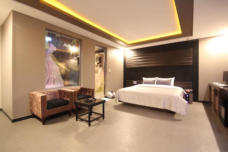 H Moment Hotel Songjeong Busan Exterior photo