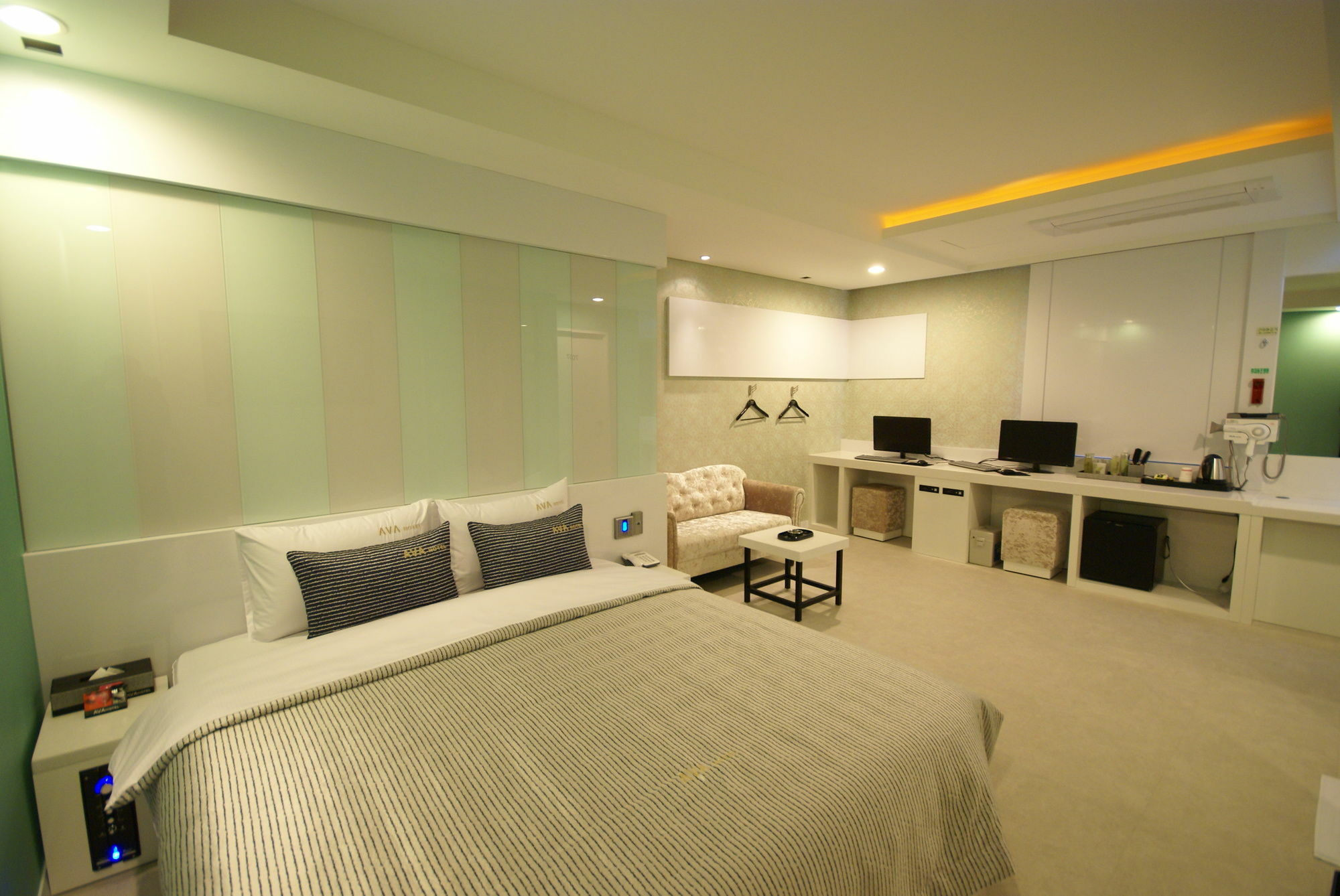 H Moment Hotel Songjeong Busan Exterior photo